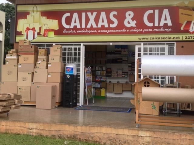 Caixas & Cia
