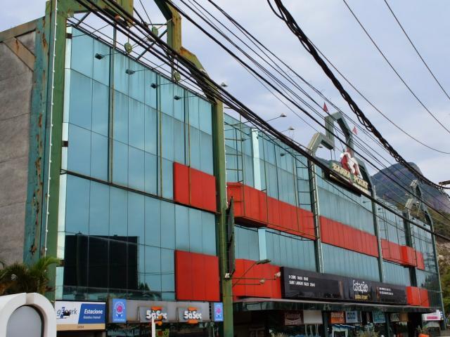 Barra Point Shopping Center