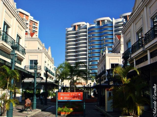 Open Mall Shopping Center