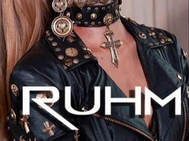 BOUTIQUE RUHM